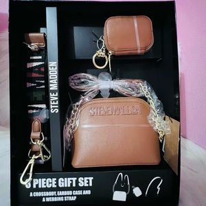 STEVE‎ MADDEN CROSSBODY BAG AIRPOD CASE WEBBING STRAP